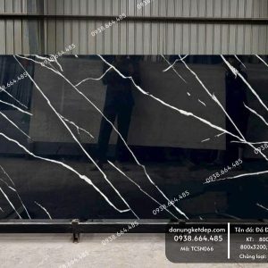Đá nung kết đen tia chớp